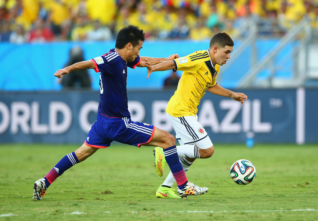 德佬回应传闻：我为身边能有孔蒂这样的真正男人而感到自豪（德佬回应流言：能与孔蒂这样的真男人并肩让我自豪）