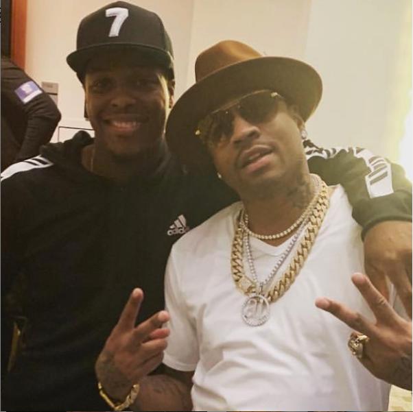 帕尔马官方：铃木彩艳成功接受手指骨折手术；据悉伤缺3个月（帕尔马通报：铃木彩艳手指骨折手术顺利，预计休战约三个月）