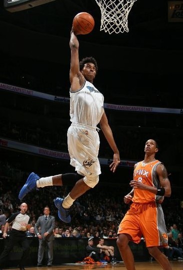 阿斯报：皇马后防仅2人保持全勤，累计因伤缺席场次已达59场（阿斯：皇马防线仅两人全勤，伤病致缺阵总计59场）