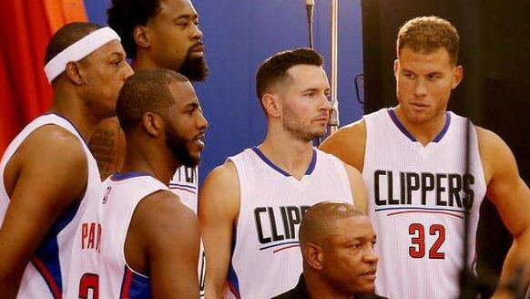 切尔西1比3利兹联，三重原因导致输球，71%控球率难转胜局（切尔西1-3不敌利兹联：三大因素致败，71%控球难改战局）