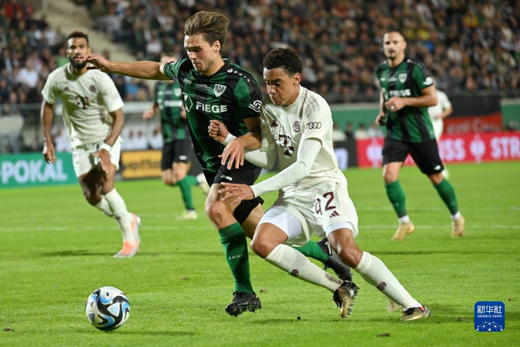 记者：皇马加入鲁本·内维斯争夺战，希望明年夏天免签（皇马参与鲁本·内维斯竞逐，计划明夏自由签约）