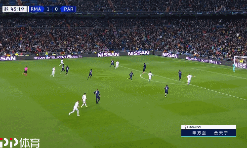 记者：张琳芃大概率还要再坚守一年，发挥老队员传帮带